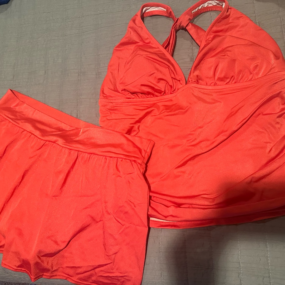 Venus back smoothing tankini set